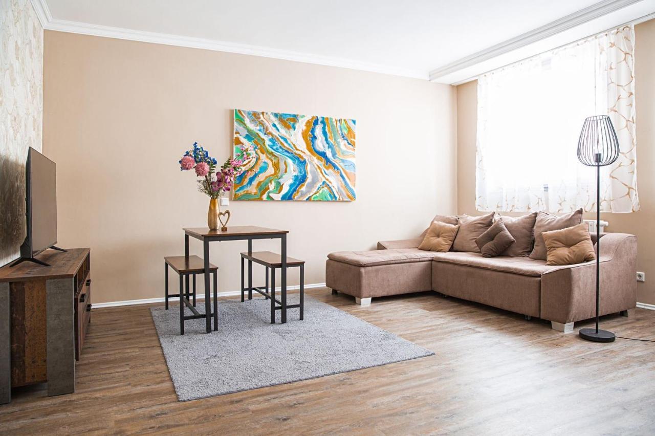 Apartment Staywell Zentral Fuer 7 I Kueche I Parkplatz I Netflix Paderborn